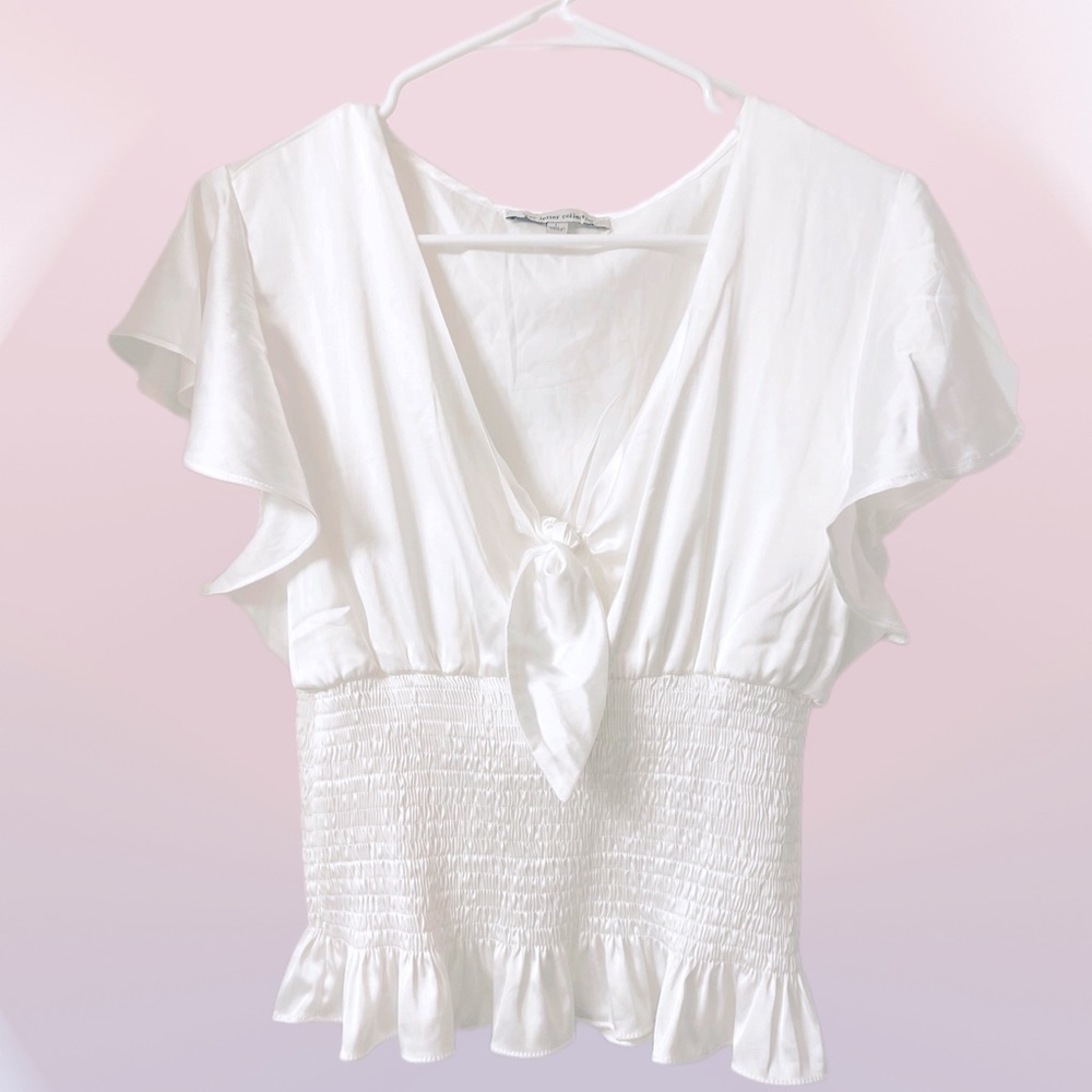 Flounce silk top with scrunch & tie detail